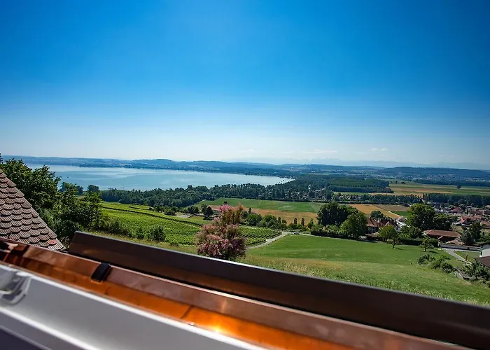 Belle5 شقة Vully-les-Lacs